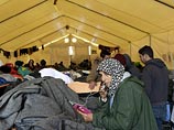 Христиане, размещенные в палаточных городках для мигрантов, подвергаются дискриминации со стороны мусульман