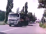 В интернете выложили новое ВИДЕО перемещения ЗРК "Бук", из которого, возможно, был сбит "Боинг" над Донбассом В интернете выложили новое ВИДЕО перемещения ЗРК "Бук", из которого, возможно, был сбит "Боинг" над Донбассом