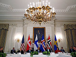 Президент США Барак Обама заявил о необходимости продлить санкции стран Запада в отношении России