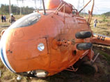 Частный вертолет упал в озеро в Ленинградской области