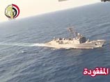Египетские военные, которые ведут в Средиземном море поиск и сбор обломков потерпевшего крушение самолета египетской EgyptАir, предварительно определили район, где надеются найти бортовые самописцы А320