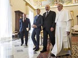 Как сообщает "Белта", встреча Лукашенко и понтифика продолжалась около 40 минут, из них 25 минут президент и Папа Римский общались в формате "один на один"