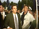 Последние опросы показывают, что лозунги Милошевича становятся все менее эффективными - Коштуница вырвался вперед на 20 % Последние опросы показывают, что лозунги Милошевича становятся все менее эффективными - Коштуница вырвался вперед на 20 %