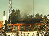 Человеческих жертв, по предварительным данным, нет. Как передает информационная служба НТВ, сигнал о пожаре поступил на пульт дежурного УГПС в 00:45 воскресенья Человеческих жертв, по предварительным данным, нет. Как передает информационная служба НТВ, сигнал о пожаре поступил на пульт дежурного УГПС в 00:45 воскресенья