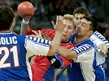 Сборная России уверенно вышла в четвертьфинал Сборная России уверенно вышла в четвертьфинал