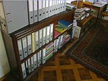 Только накануне они добились через суд снятия ареста со счетов и возвращения изъятых банковских документов Только накануне они добились через суд снятия ареста со счетов и возвращения изъятых банковских документов