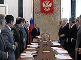 Сегодня в Кремле пошло рабочее совещание членов Совета безопасности по проблеме военного строительства в силовых структурах