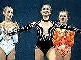 Алина Кабаева лидирует в предварительных соревнованиях Алина Кабаева лидирует в предварительных соревнованиях