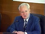 Слободан Милошевич накануне заявил о готовности принять участие во втором туре президентских выборов