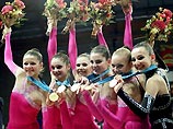 Российские спортсменки выиграли командные соревнования в художественной гимнастике. 