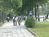 Два мощных взрыва прогремели сегодня утром на окраине Душанбе в здании христианской корейской миссии, когда там шла церковная служба Два мощных взрыва прогремели сегодня утром на окраине Душанбе в здании христианской корейской миссии, когда там шла церковная служба