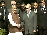 Сегодня Владимир Путин и премьер-министр Индии Атал Бихари Ваджпаи подписали Декларацию о стратегическом партнерстве между Россией и Индией Сегодня Владимир Путин и премьер-министр Индии Атал Бихари Ваджпаи подписали Декларацию о стратегическом партнерстве между Россией и Индией