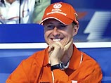 Немец Михаэль Шумахер показал лучший результат в тренировочных заездах перед 16-м этапом чемпионата мира