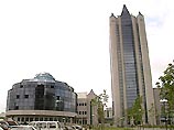 Историю конфликта между властью и холдингом "Медиа-Мост" газета начинает с выборов в Думу в декабре 1999 года и мартовских президентских выборов Историю конфликта между властью и холдингом "Медиа-Мост" газета начинает с выборов в Думу в декабре 1999 года и мартовских президентских выборов