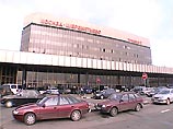 Все столичные аэропорты, работающие в "рваном режиме" вторые сутки в связи с опустившимся на Москву туманом, в настоящее время открыты Все столичные аэропорты, работающие в "рваном режиме" вторые сутки в связи с опустившимся на Москву туманом, в настоящее время открыты