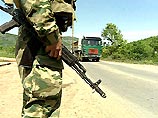 По предварительным данным, им поставлен диагноз - "вирусный гепатит А" (желтуха). Они считают, что отравление произошло из-за некачественной питьевой воды По предварительным данным, им поставлен диагноз - "вирусный гепатит А" (желтуха). Они считают, что отравление произошло из-за некачественной питьевой воды