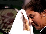 Первый сет Селеш проиграла 4:6, а во втором при счете 3:4 получила травму и отказалась продолжать борьбу Первый сет Селеш проиграла 4:6, а во втором при счете 3:4 получила травму и отказалась продолжать борьбу