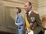 Затем новый глава государства принес присягу парламенту страны. Он стал шестым Великим герцогом династии Нассау, которая правит в Люксембурге с 1890 года Затем новый глава государства принес присягу парламенту страны. Он стал шестым Великим герцогом династии Нассау, которая правит в Люксембурге с 1890 года