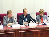 . До процедуры голосования осталось 5 дней. Однако уже сейчас в ЦИК поступают жалобы на неравные условия проведения избирательной кампании . До процедуры голосования осталось 5 дней. Однако уже сейчас в ЦИК поступают жалобы на неравные условия проведения избирательной кампании