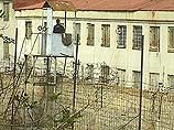 Среди 12 заключенных, сбежавших из Тбилисской тюрьмы строгого режима, бывший министр финансов Грузии Гурам Абсандзе и командующий вооруженными формированиями экс-президента Звиада Гамсахурдиа Лоти Кобалия