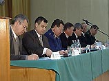 Темой встречи было обозначено "взаимодействие всех силовых структур в вопросе борьбы с организованной преступностью, коррупцией и терроризмом". Темой встречи было обозначено "взаимодействие всех силовых структур в вопросе борьбы с организованной преступностью, коррупцией и терроризмом".