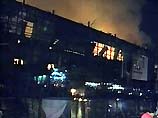 Огонь возник в здании, расположенном в центре города, в пятницу на рассвете