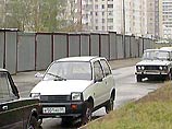Вице-премьер правительства Москвы пообещал не сносить "гаражи-ракушки"