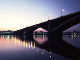 Красноярск. Мост через Енисей. Фото А.Купцова