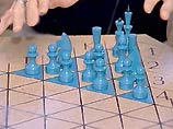 Петербуржец Николай Кулаков изобрел шахматы "на троих"