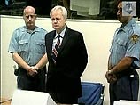 Защитники бывшего югославского президента Милошевича переходят в наступление 