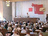 В Москве проходит чрезвычайный съезд совета Союза компартий