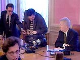 Об этом он заявил в воскресенье вечером в интервью передаче "Свобода слова" украинской телекомпании ICTV Об этом он заявил в воскресенье вечером в интервью передаче "Свобода слова" украинской телекомпании ICTV
