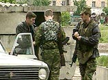 По данным ФСБ, Масхадов и Басаев находятся на территории Чечни