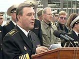 Об этом, как передает РИА "Новости", заявил сегодня главнокомандующий ВМФ России Владимир Куроедов на траурном митинге, посвященном памяти погибших моряков