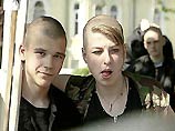 В Новороссийске скинхеды досаждают общественному фонду "Школа мира" В Новороссийске скинхеды досаждают общественному фонду "Школа мира"