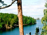 Валаамский архипелаг расположен в северо-западной части Ладожского озера и объединяет около 50 островов
