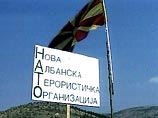 В Македонии лидер албанских боевиков пообещал сдать оружие
