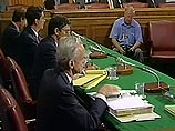 Судя по первой информации, поступающей из Белого дома, американская администрация считает ее полностью оправданной Судя по первой информации, поступающей из Белого дома, американская администрация считает ее полностью оправданной