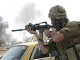 По сообщениям израильских военных, они открыли огонь по группе боевиков, которые устанавливали взрывное устройство на шоссе