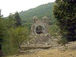 Албанские экстремисты захватили монастырь Святого Афанасия в селе Лешок