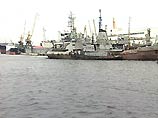 Судно "Мед Глори" уже 6 месяцев находится на ремонте в турецком порту после столкновения с кораблем при входе в Босфор.