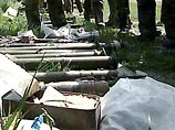Четверо местных жителей были задержаны при попытке продажи оружия и боеприпасов накануне в селении Новочутрах