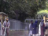 У ворот Верховного шариатского суда в Кабуле