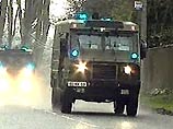Самодельная бомба взорвалась недалеко от католической школы, куда в это время направлялись дети Самодельная бомба взорвалась недалеко от католической школы, куда в это время направлялись дети