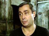 В интервью программе "Киновости" режиссер признался: "В кино может получиться более подробное, совершенно неожиданное исследование жизни этого персонажа, и вообще атмосферы кафкианской" В интервью программе "Киновости" режиссер признался: "В кино может получиться более подробное, совершенно неожиданное исследование жизни этого персонажа, и вообще атмосферы кафкианской"