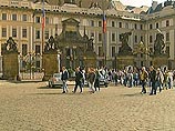 28 октября 1918 года на массовом митинге в Праге был провозглашен суверенитет чешских и словацких земель от Австро-Венгрии. Это стало возможно в результате развала империи Габсбургов