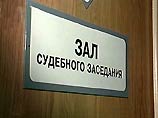 В Новосибирском областном суде с сорокаминутным опозданием начались слушания по уголовному делу Виктора Тихонова