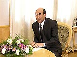 На самый главный в республике пост претендуют шесть человек. Среди них нынешний президент Аскар Акаев