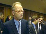 Германский министр обороны Рудольф Шарпинг Германский министр обороны Рудольф Шарпинг