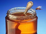 Мошенники варили мед из воды, сахара и чая